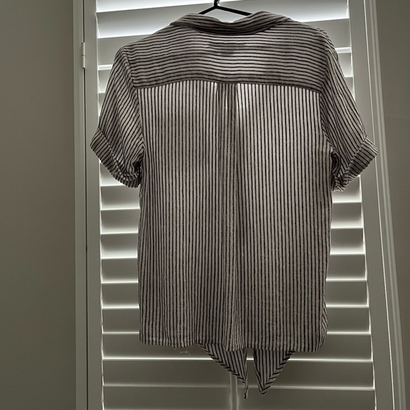 French Connection Summer Tie Front Top - Picture 5 of 5